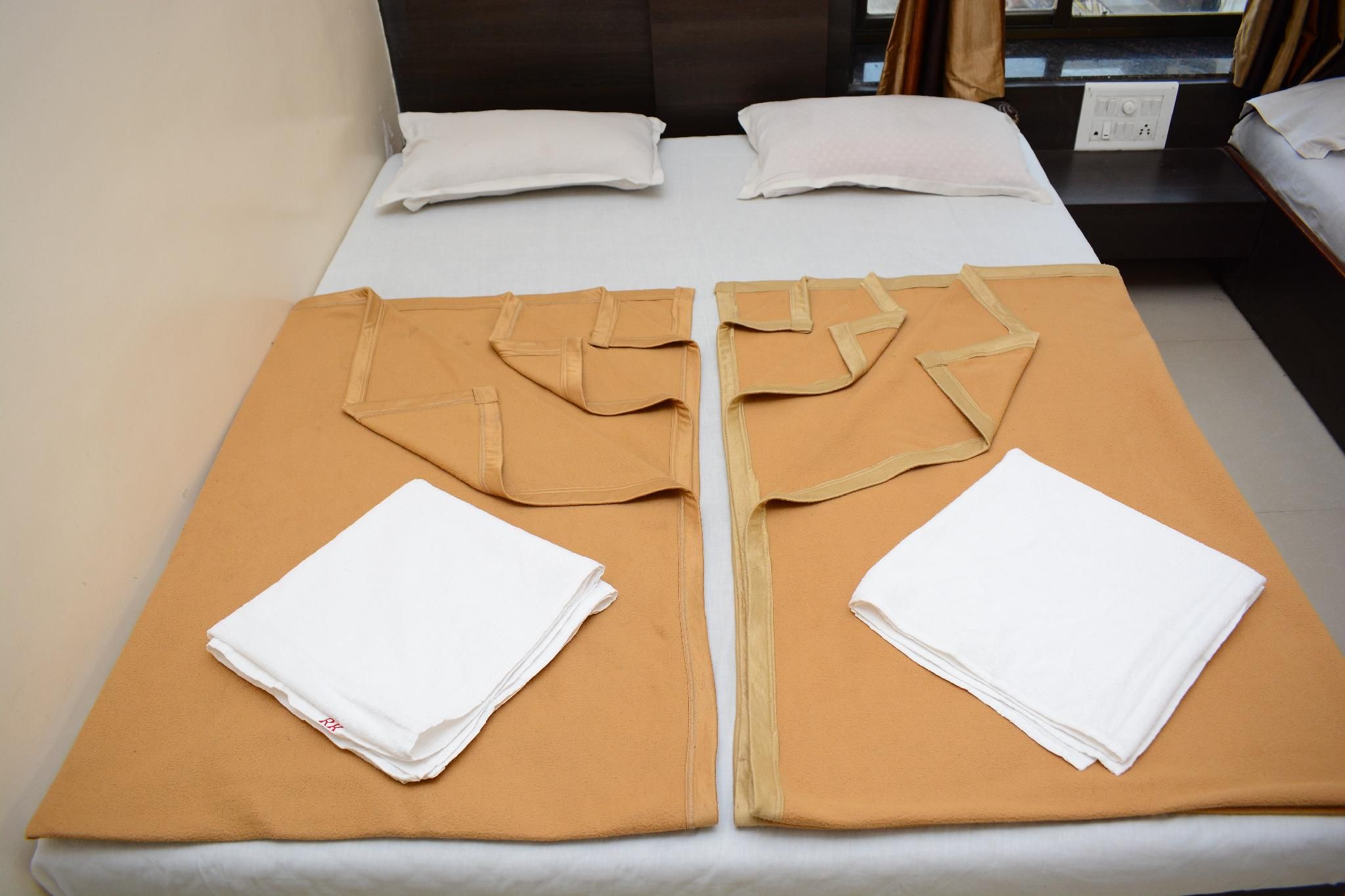 Sai Sampada NX Double with Fan 3