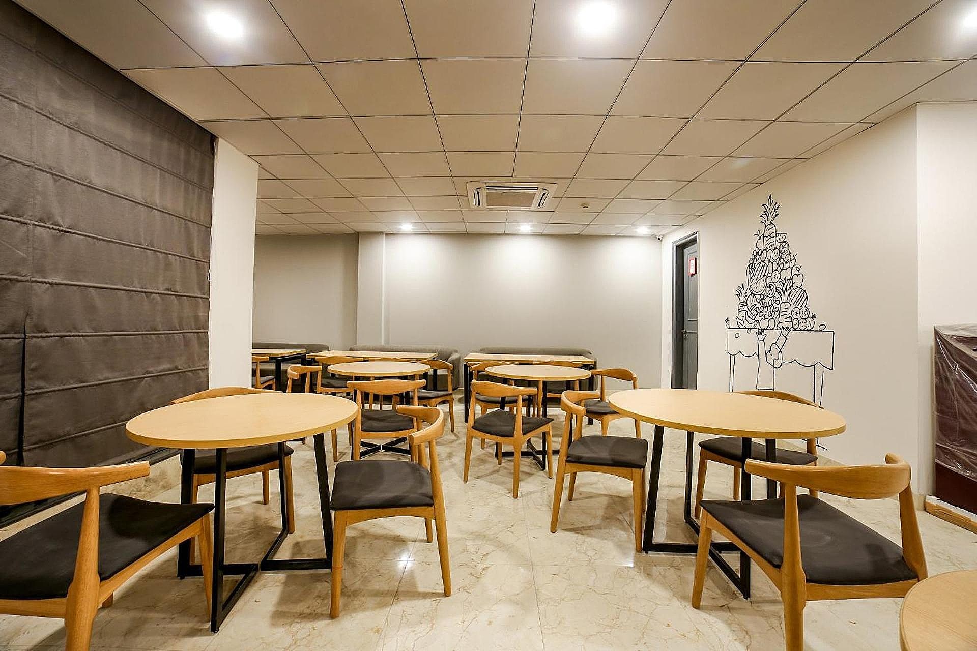 restaurant