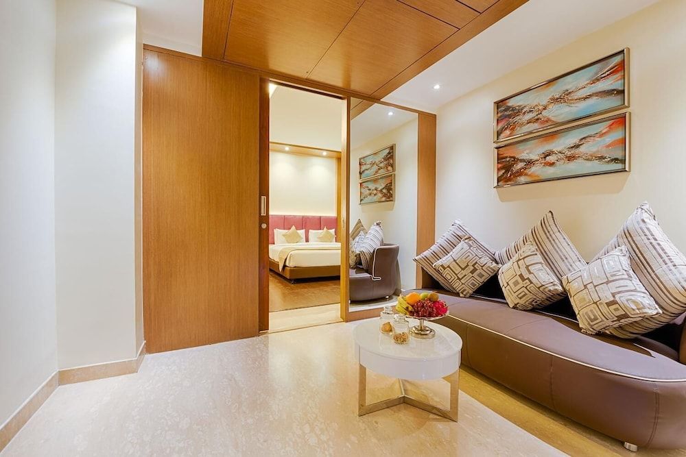 Hotel Kiscol Grands Junior Suite 8