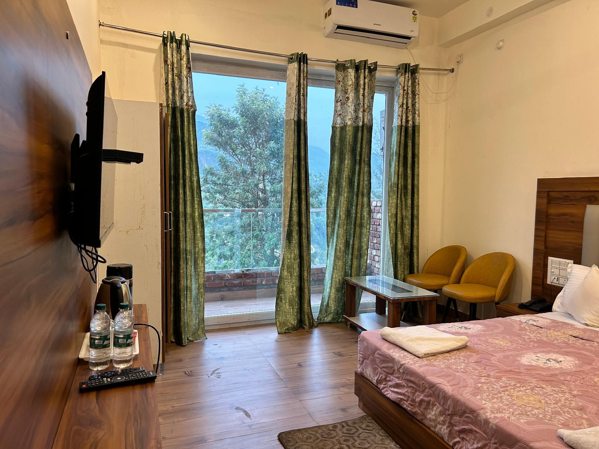 Deluxe Room Balcony