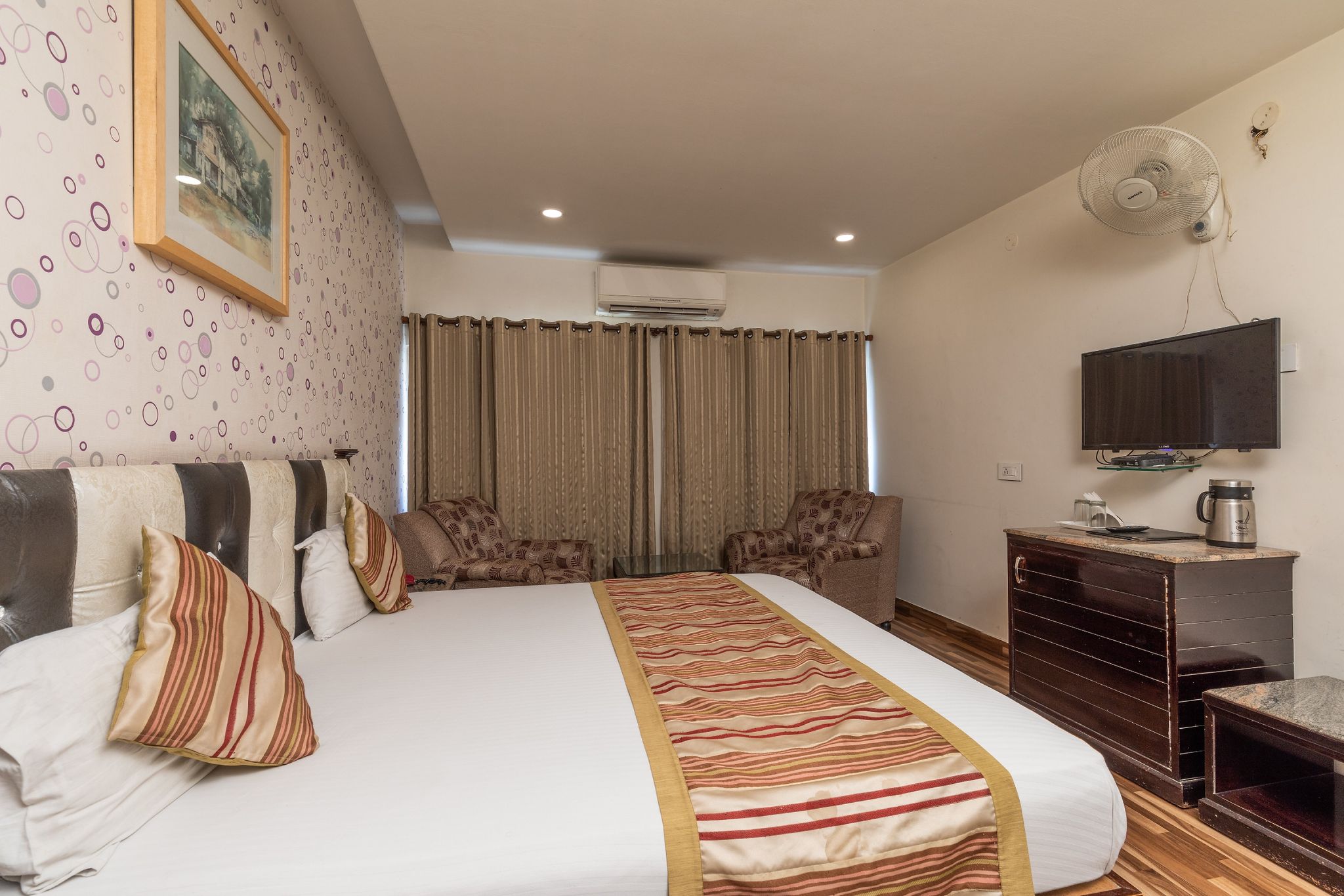 Akashdeep 22 Hotel & Motel pvt ltd  Deluxe Room 3