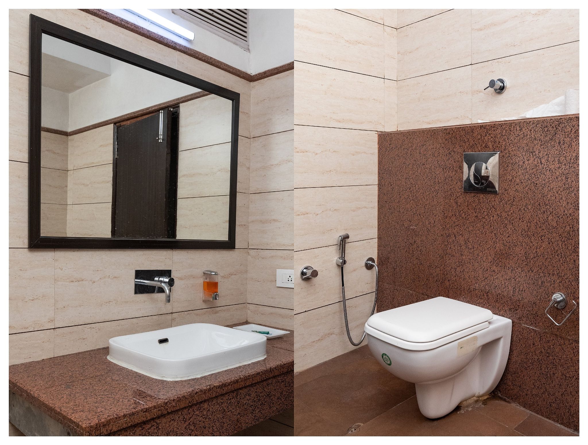 Akashdeep 22 Hotel & Motel pvt ltd  Deluxe Room 8