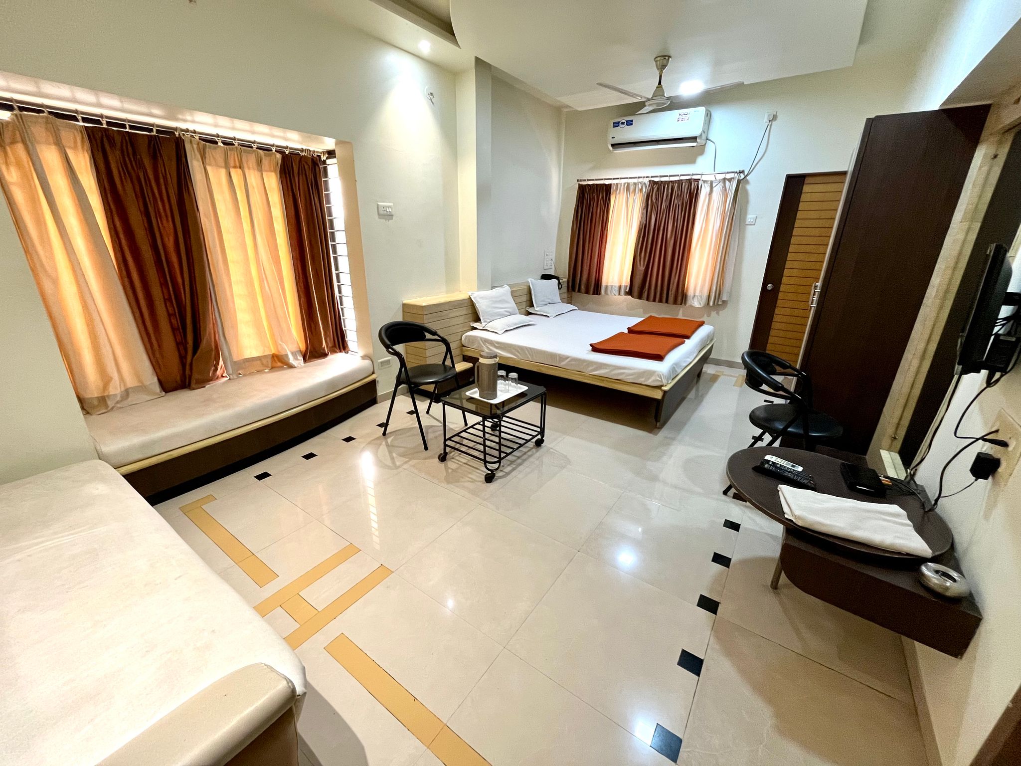 Super Deluxe A/c Room