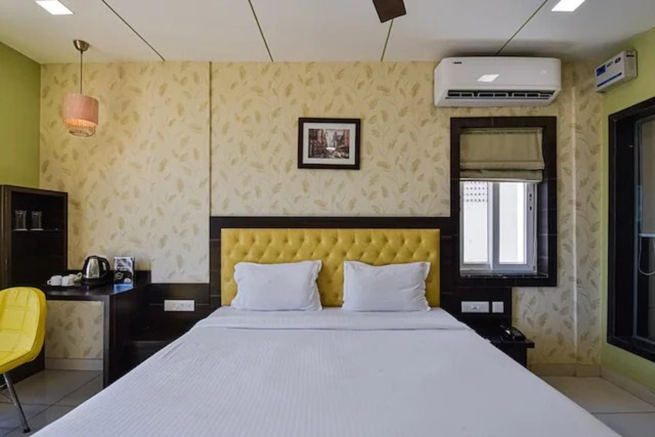 R T Hill View Resort Standard Room 2