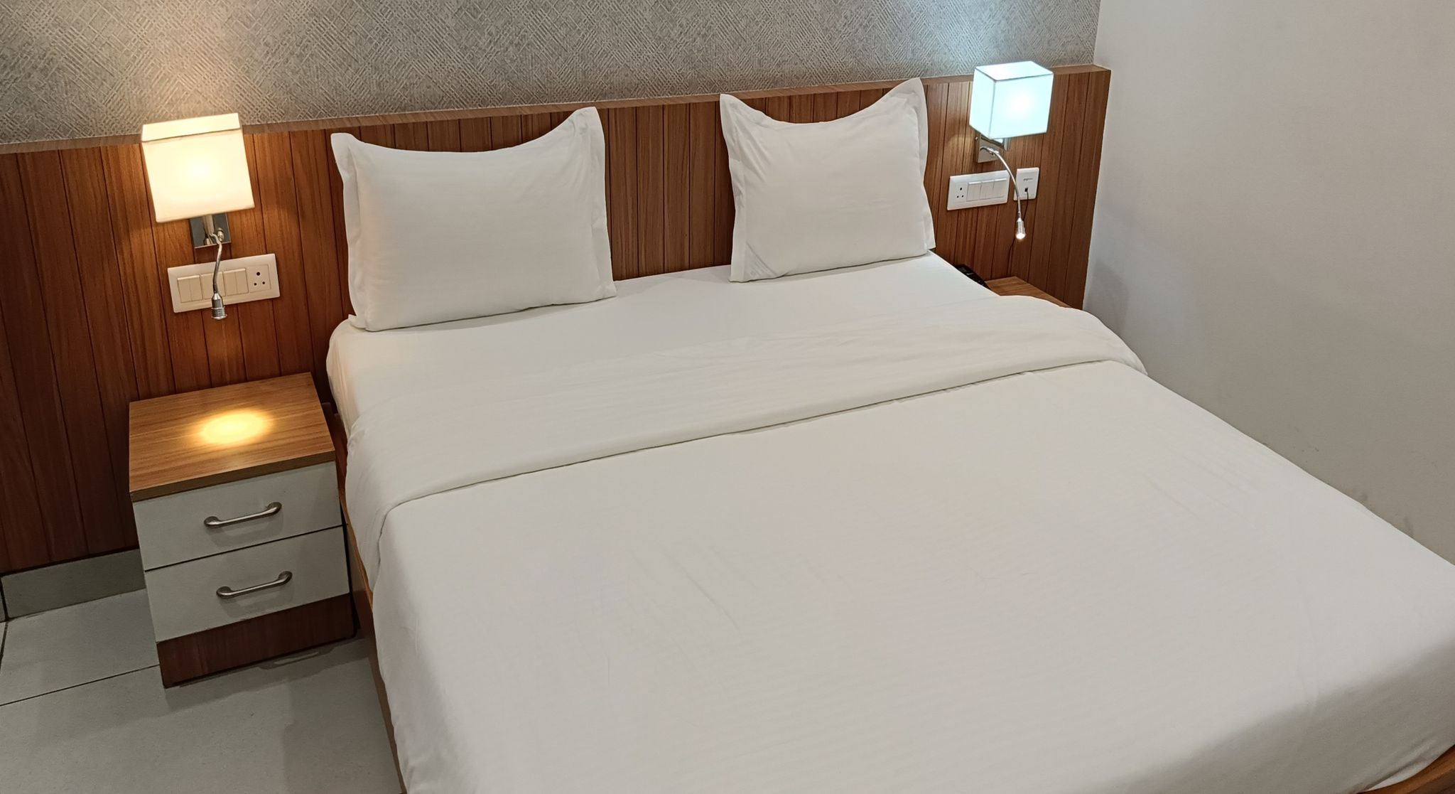 Super Deluxe Room with Balcony