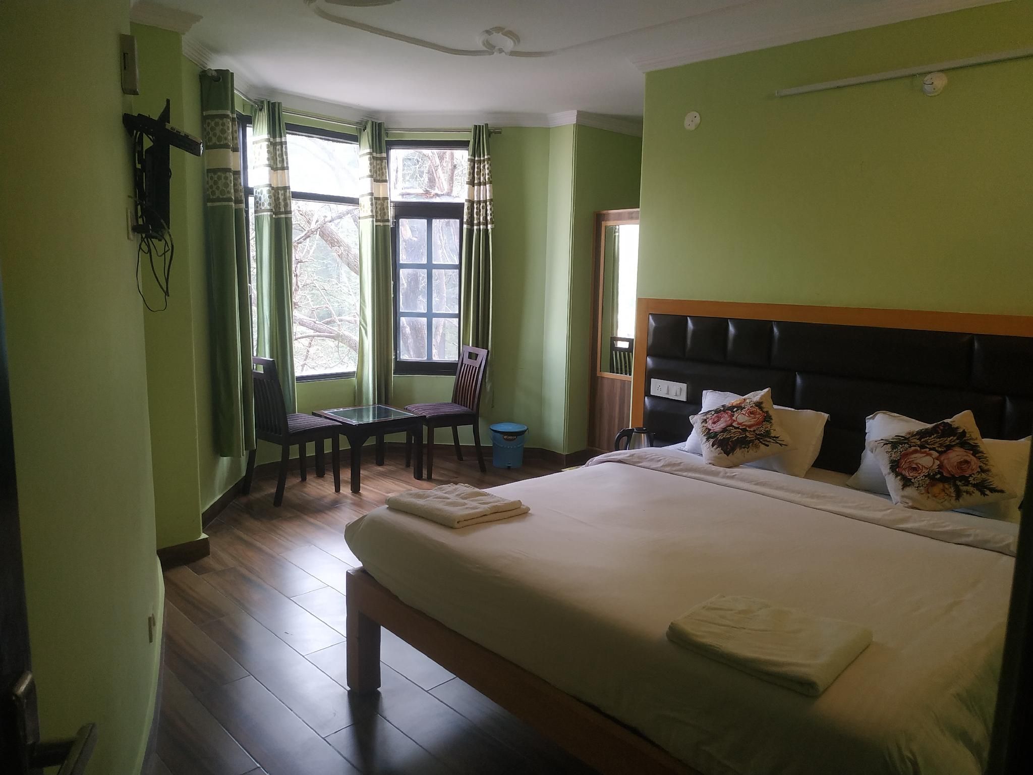 Aarika Homestay Deluxe Room 3