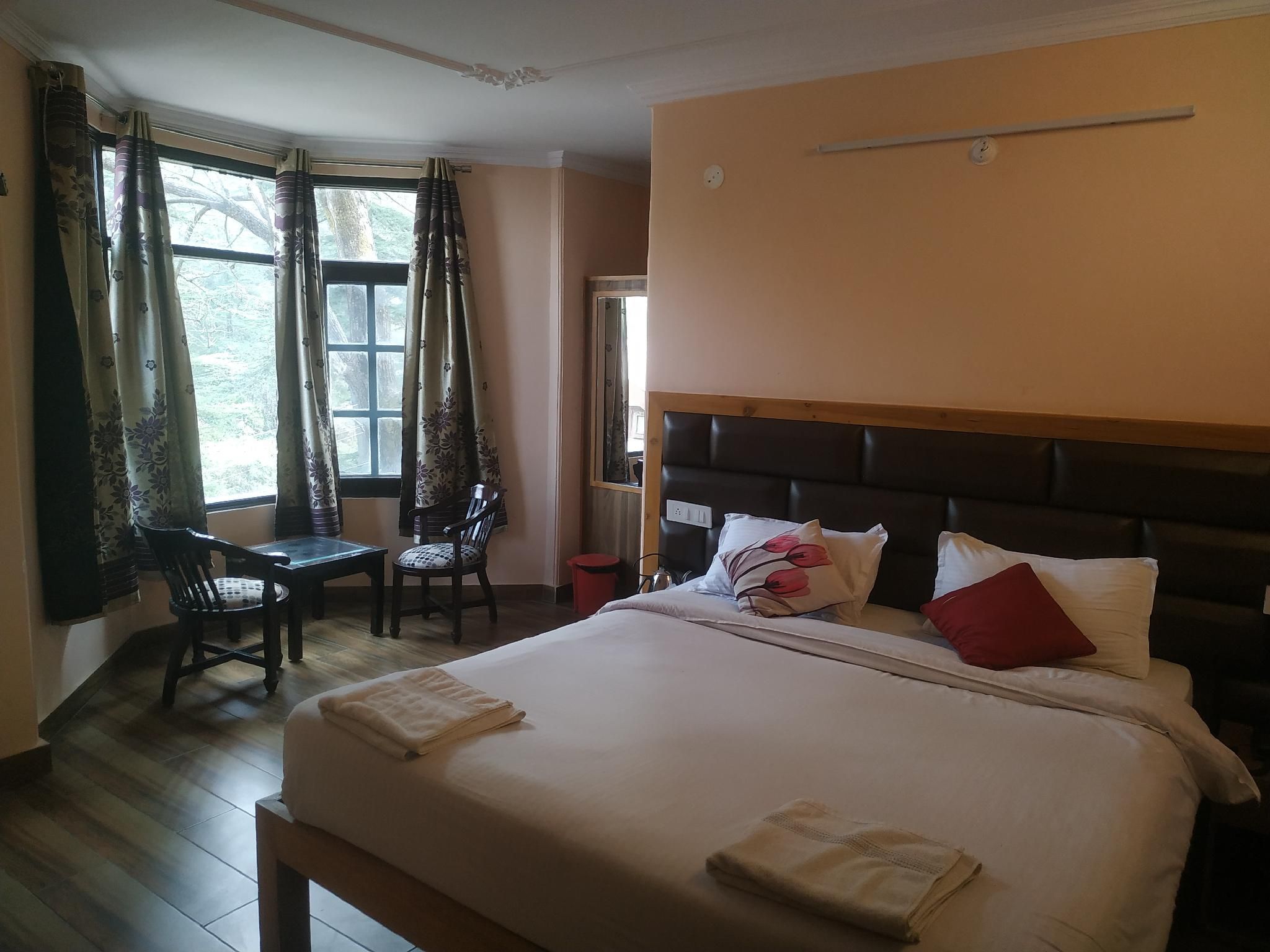 Aarika Homestay Deluxe Room 2