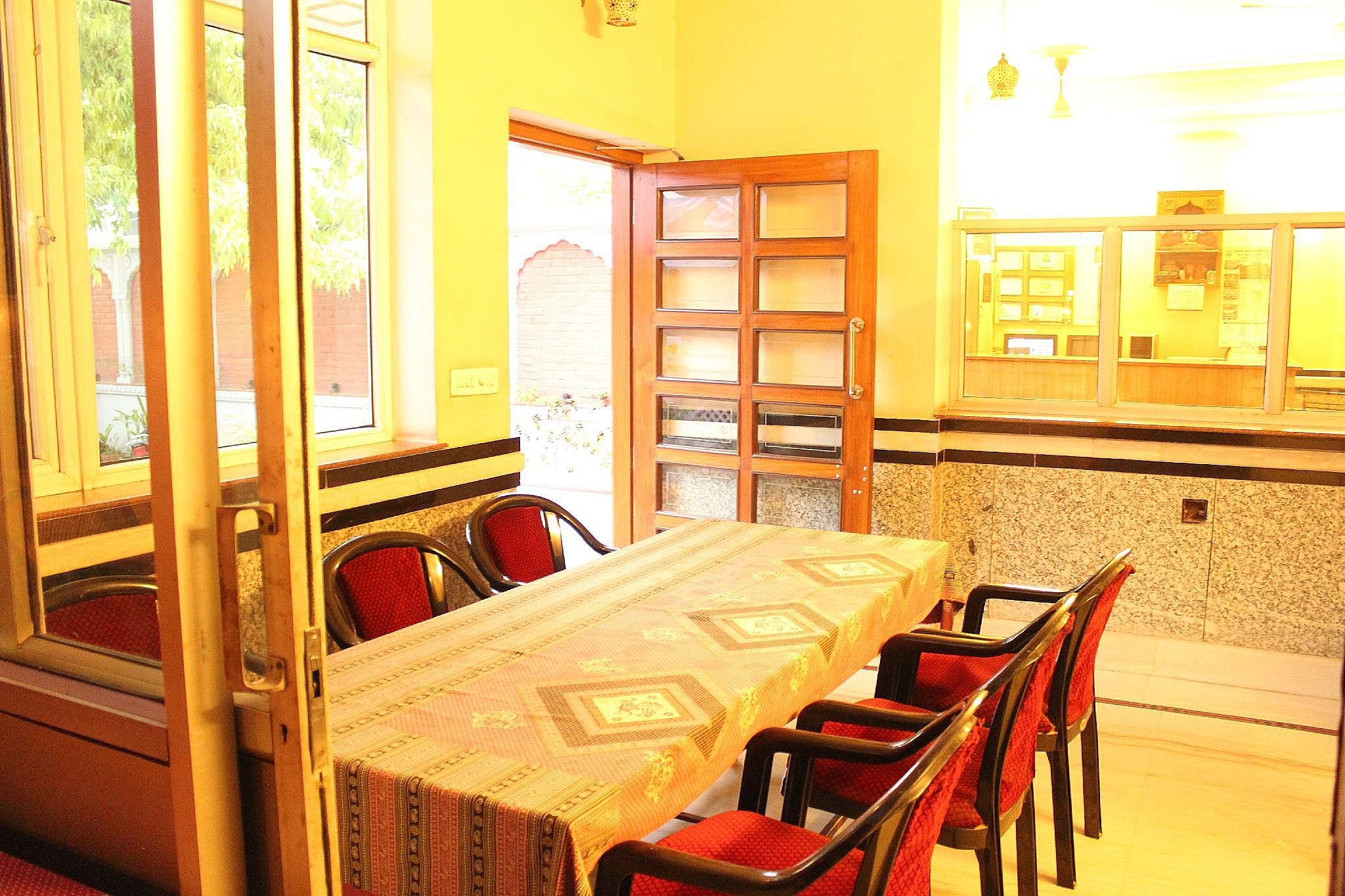 restaurant