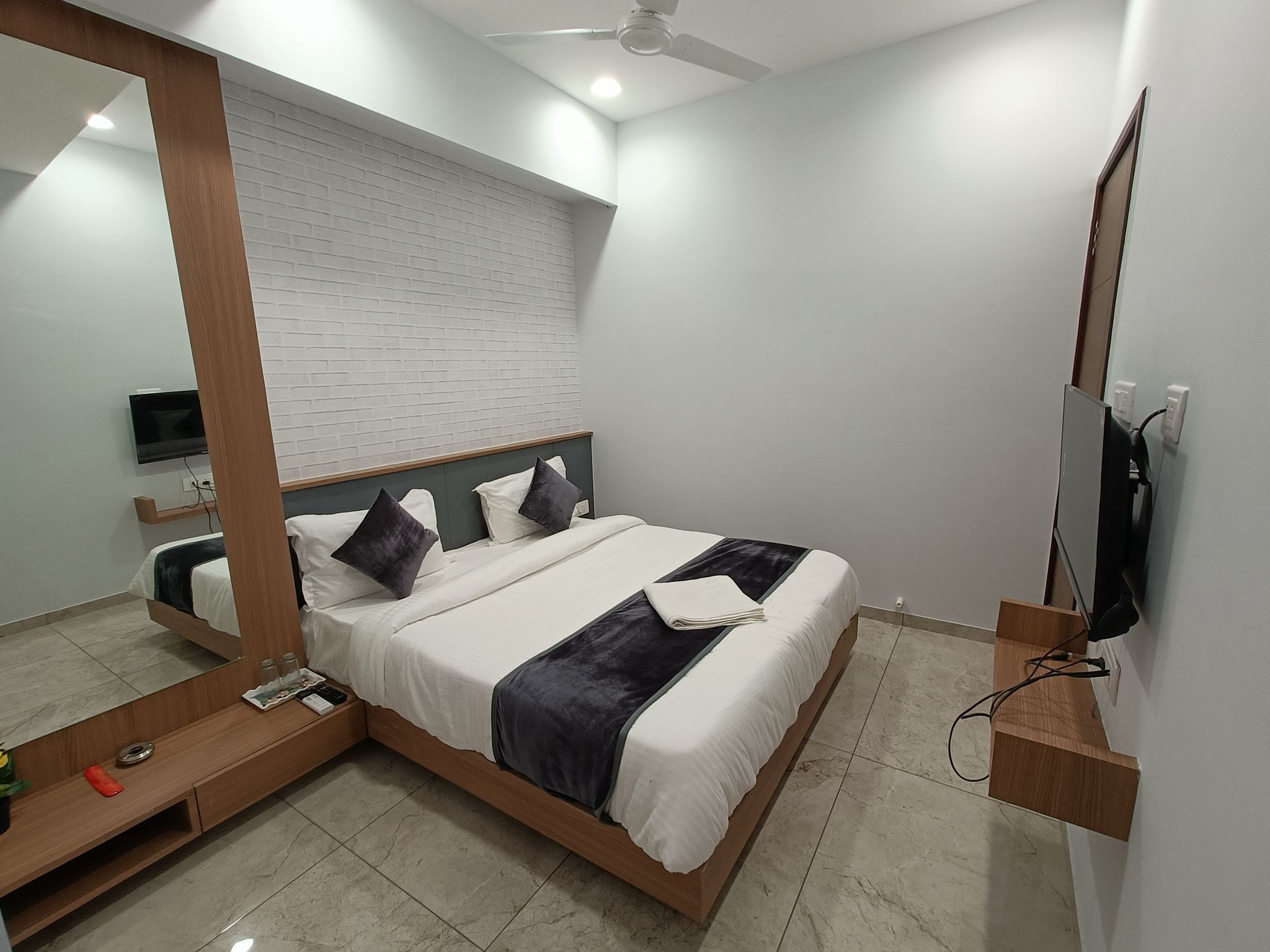 Hotel Millennium