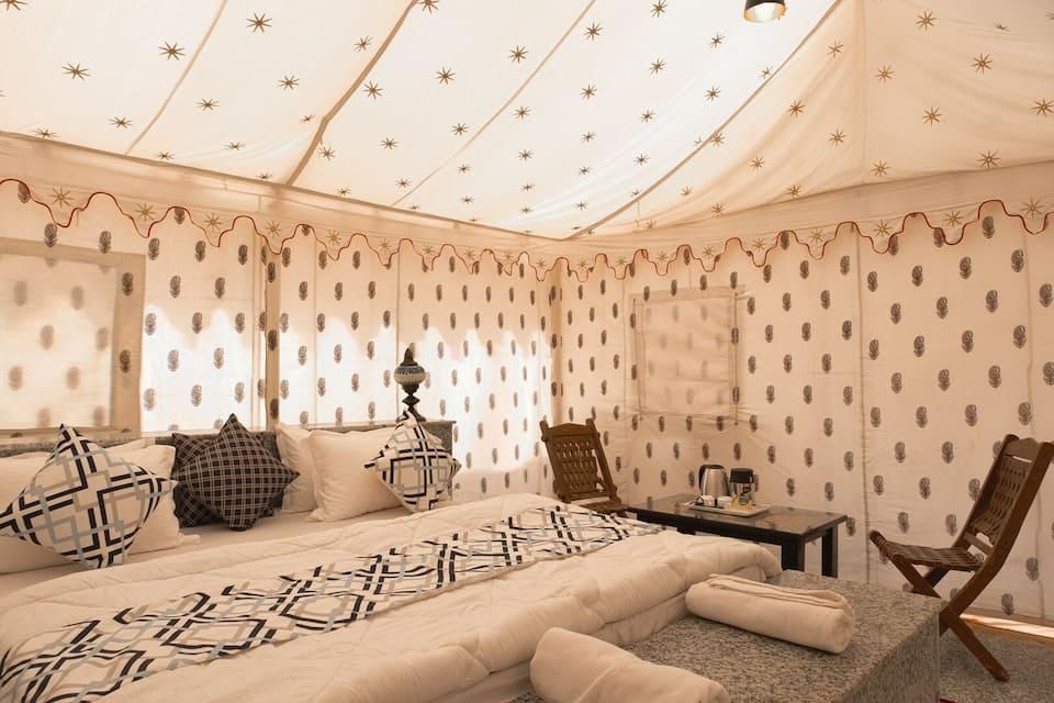 Countryside Resort Swiss Tent 3