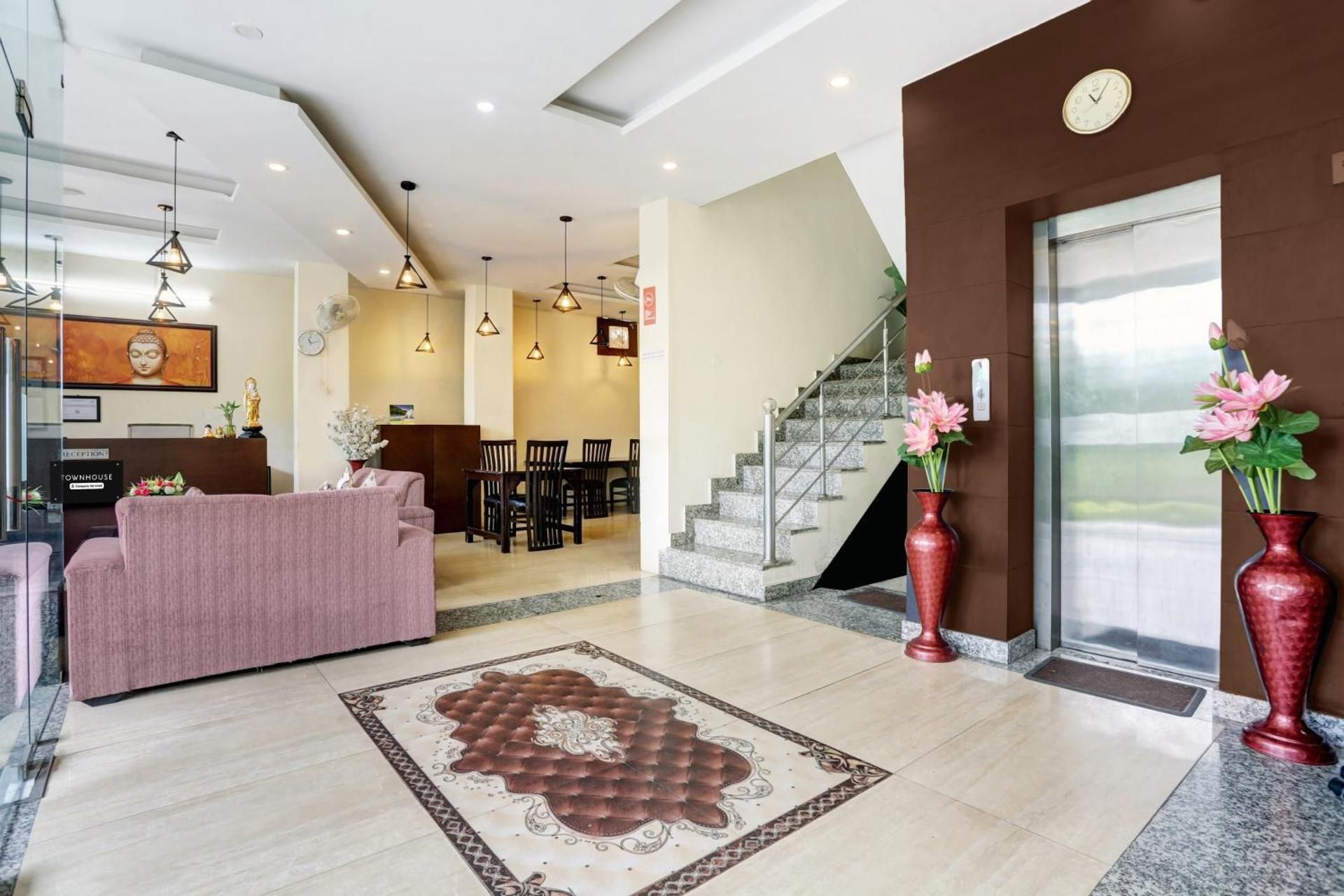 lobby