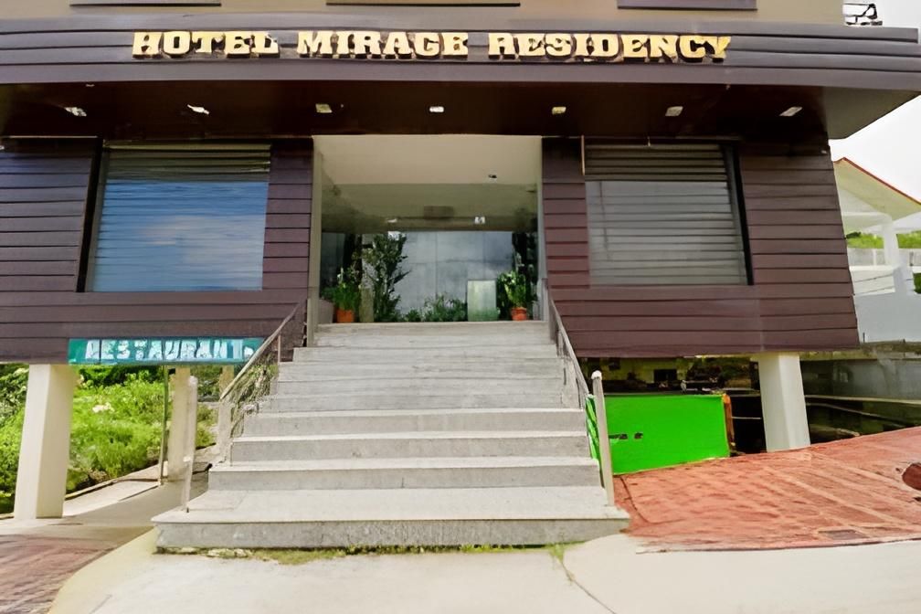 Deluxe Room with balcony and non ac