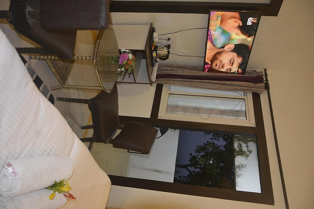 Malwa Retreat Mandu Super Deluxe Valley View 3