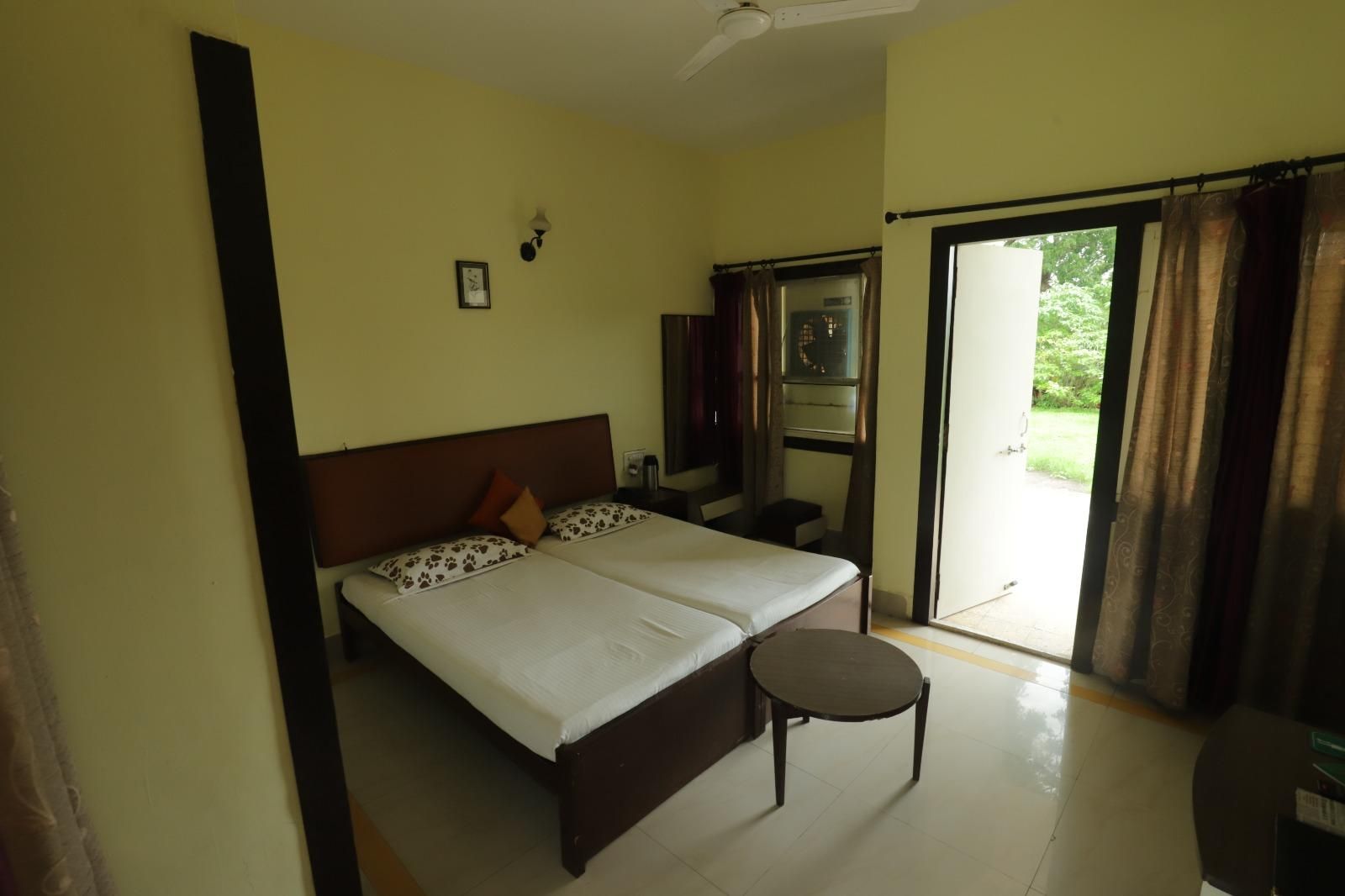 Deluxe Family Suite - Non View