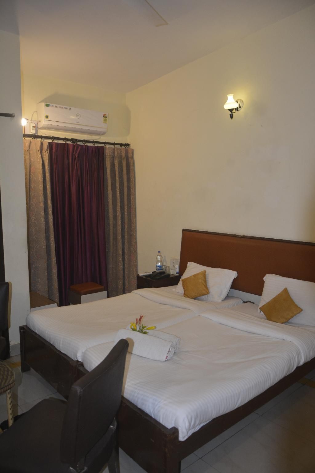 Malwa Retreat Mandu Super Deluxe Valley View