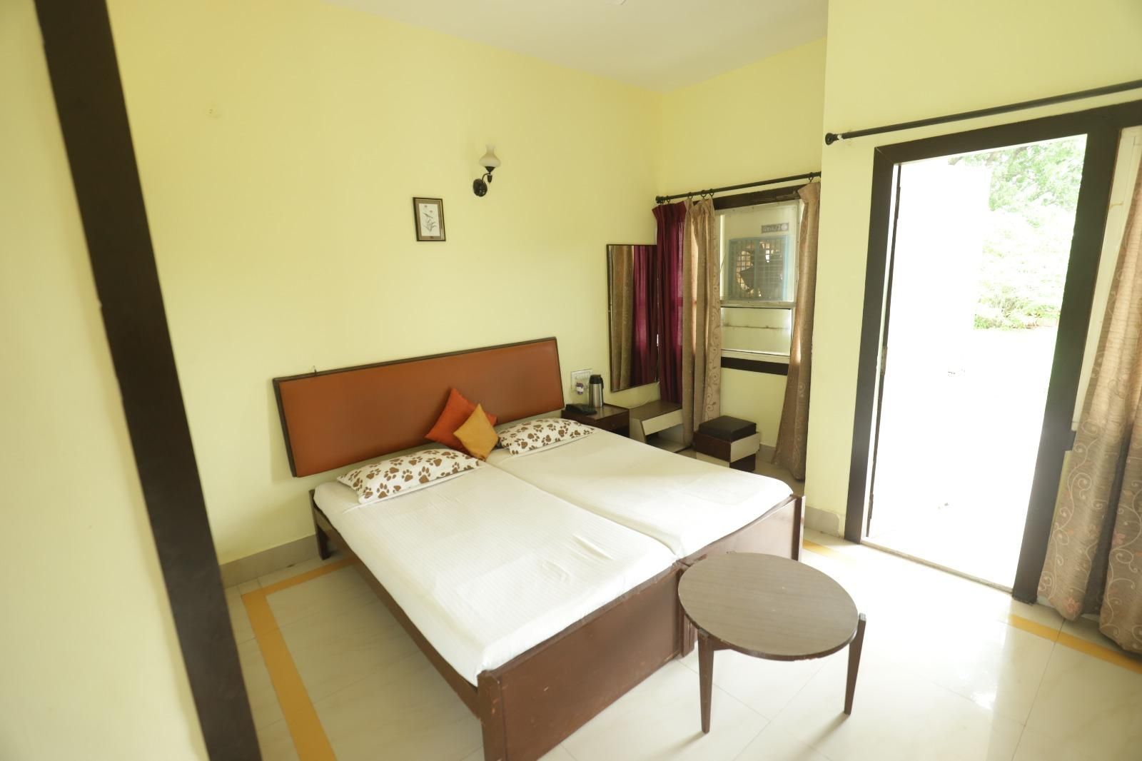 Malwa Retreat Mandu Deluxe Room