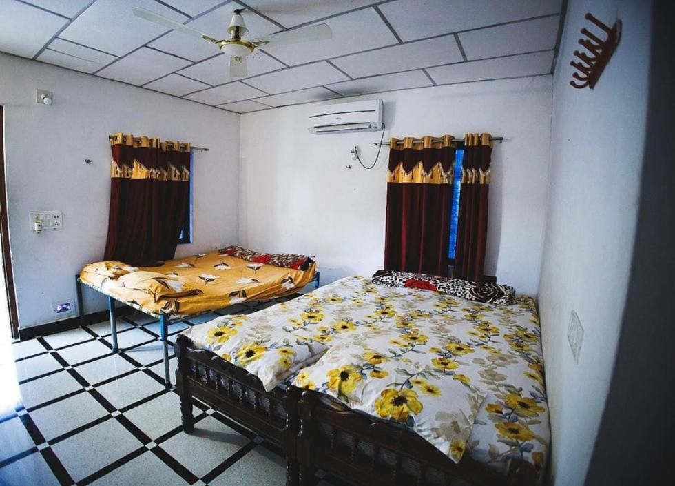 Deluxe Ac Room