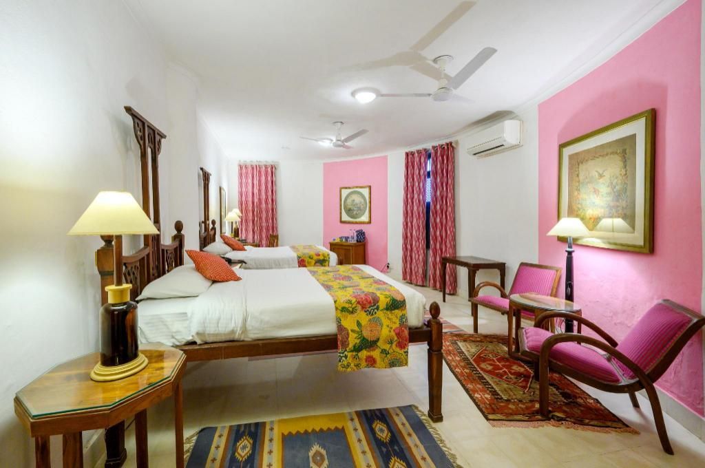 Heritage Romance Room