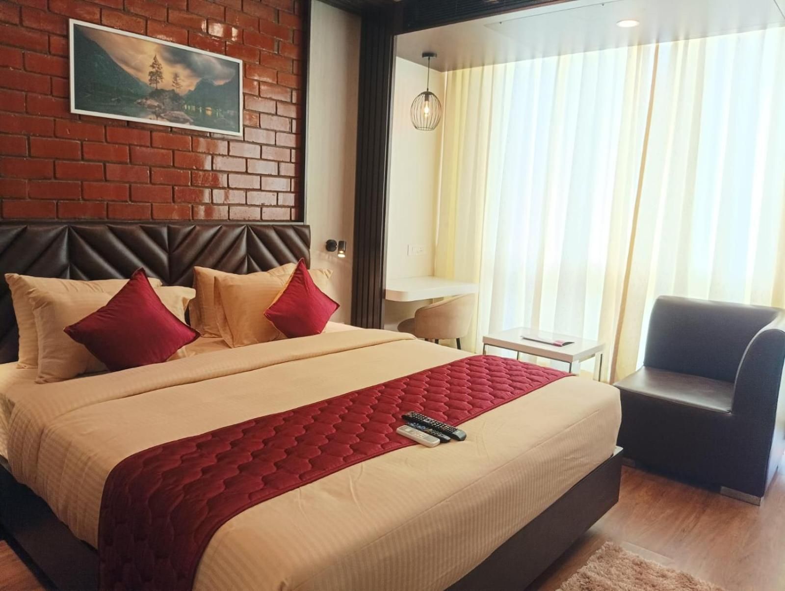 Regent Premium