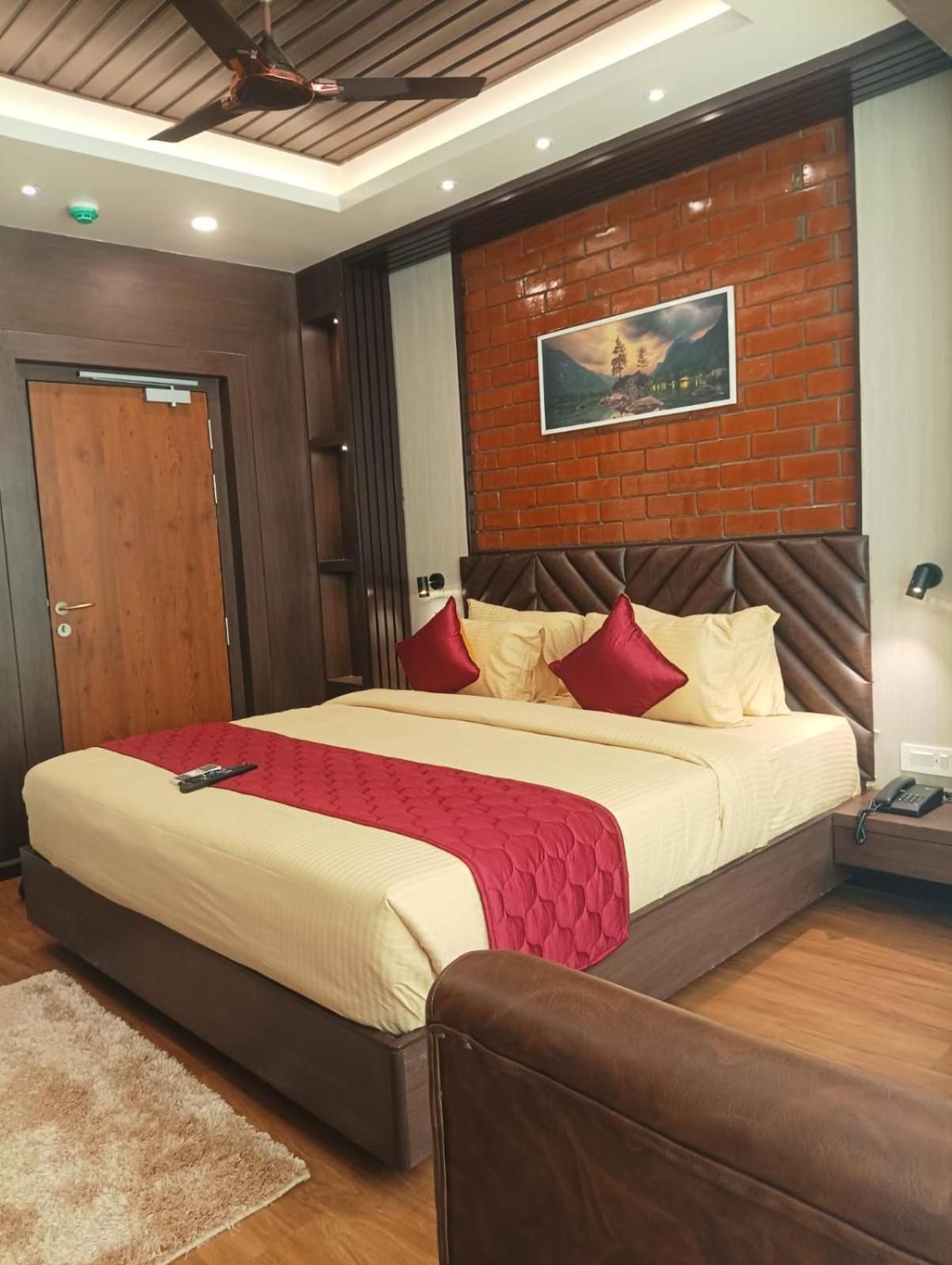 Regent Premium