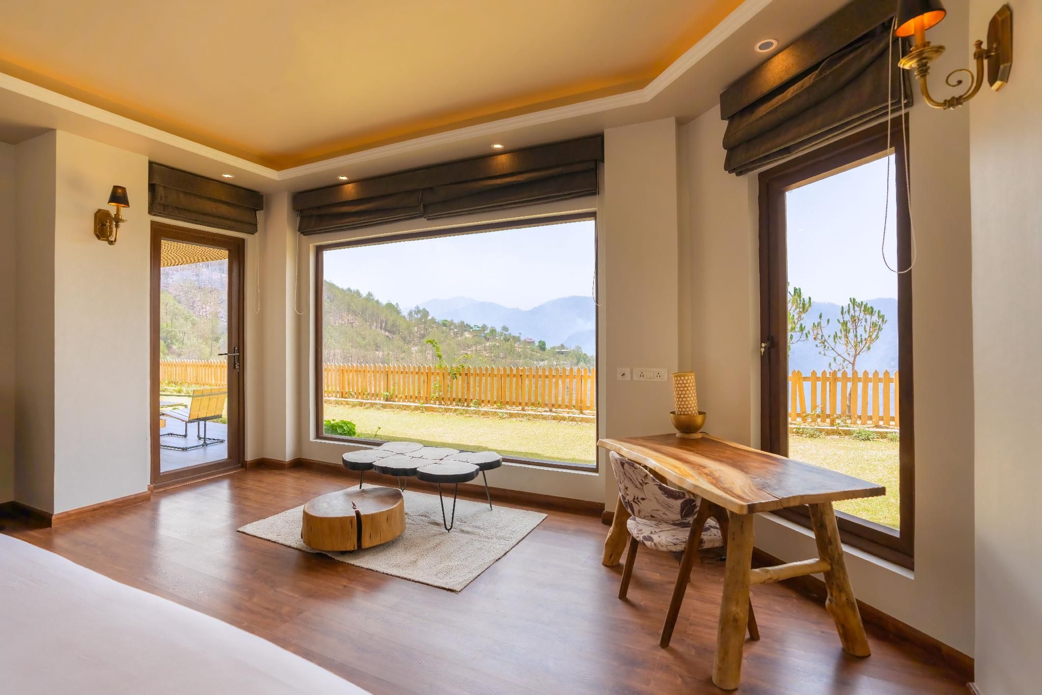 Executive Two-Bedroom Apartment, Mount View