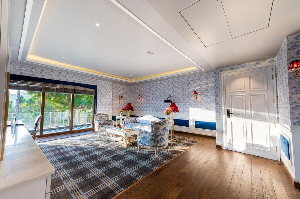Presidential Suite
