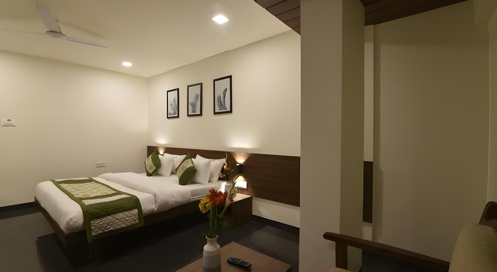 Hotel Clove Standard Double Room 3