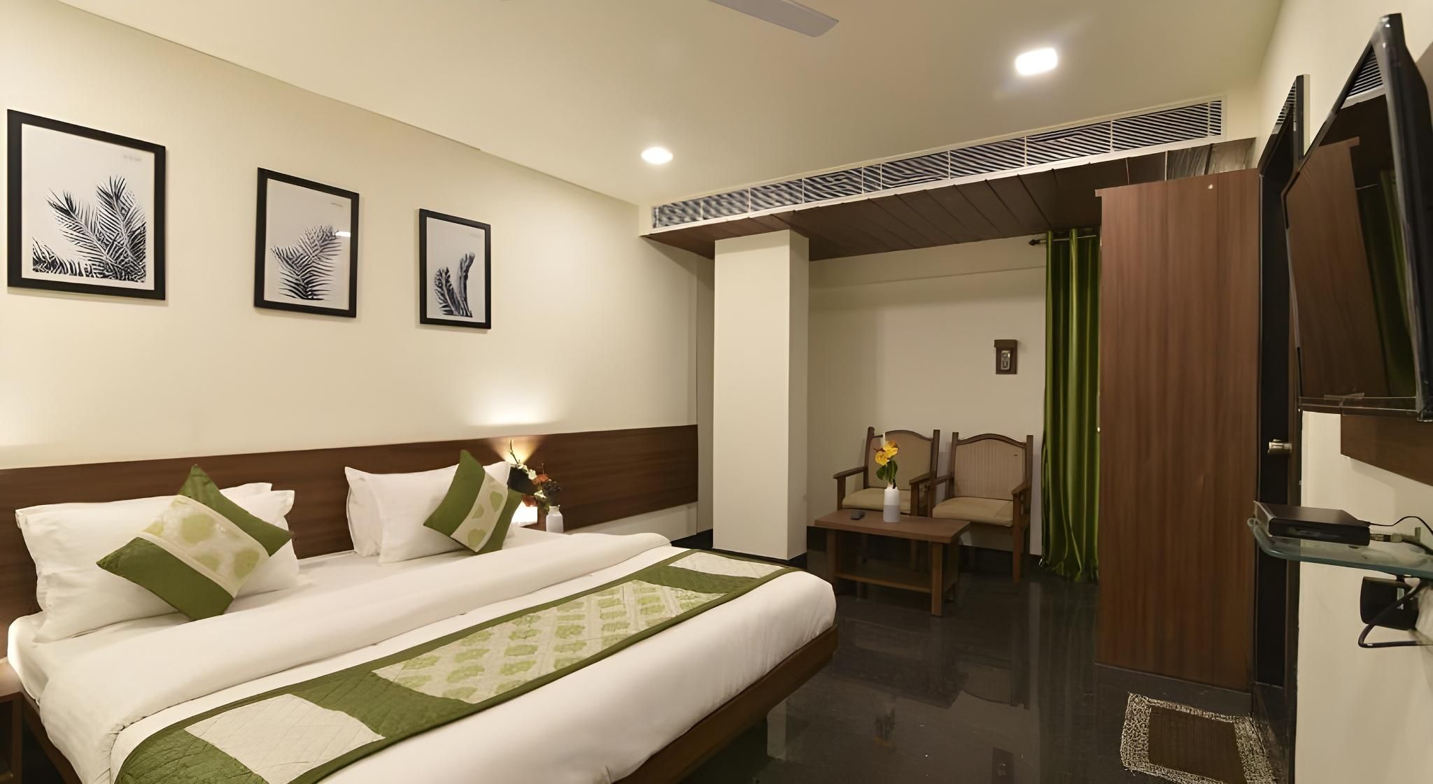 Hotel Clove Standard Double Room 2