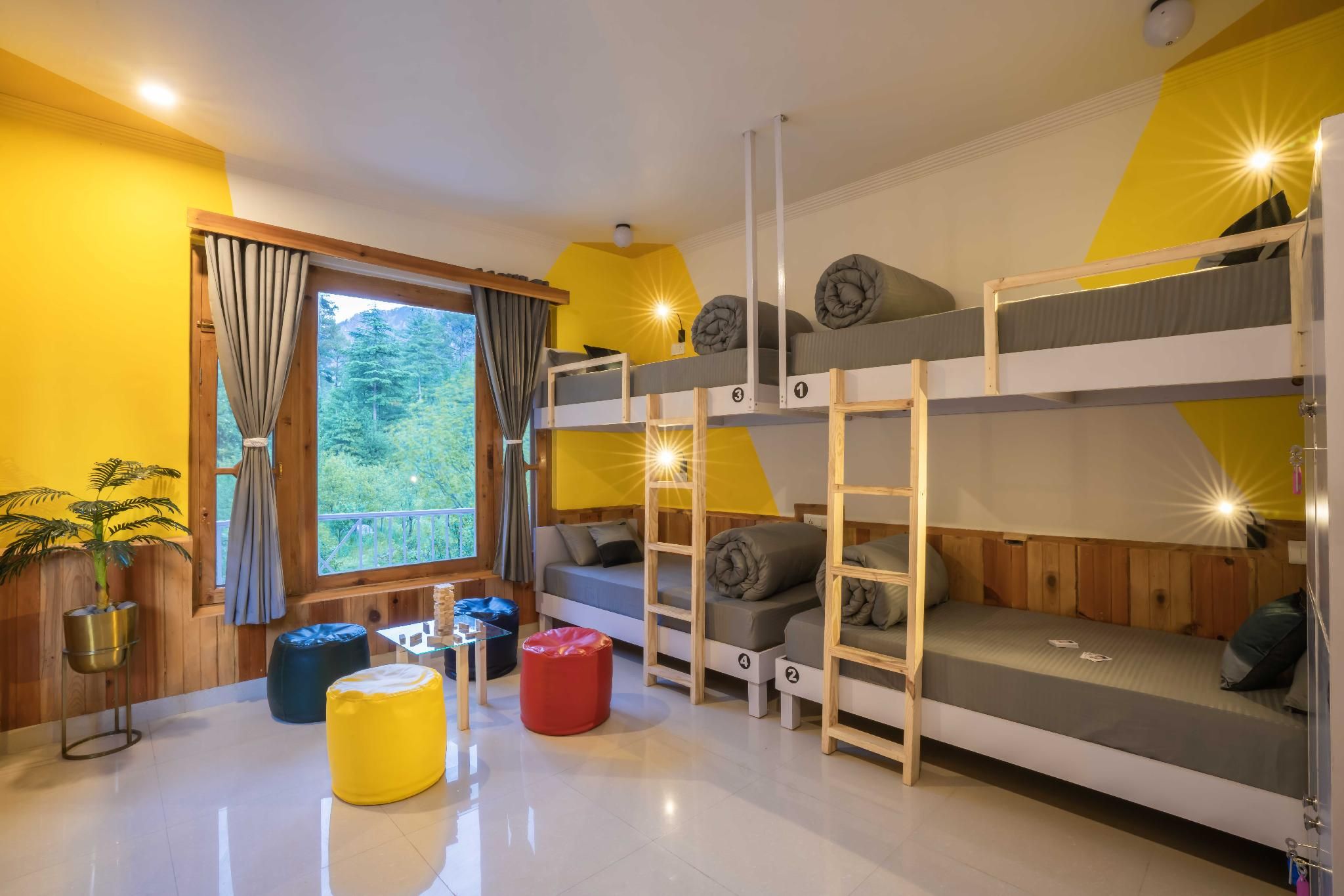 1 Person in 4-Bed Deluxe Dormitory - Female Only