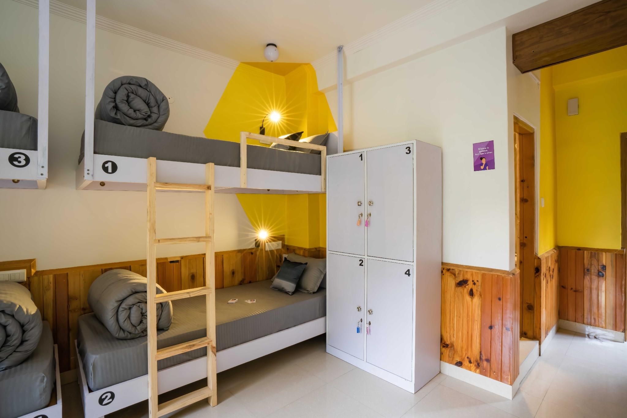 1 Person in 4-Bed Deluxe Dormitory - Female Only