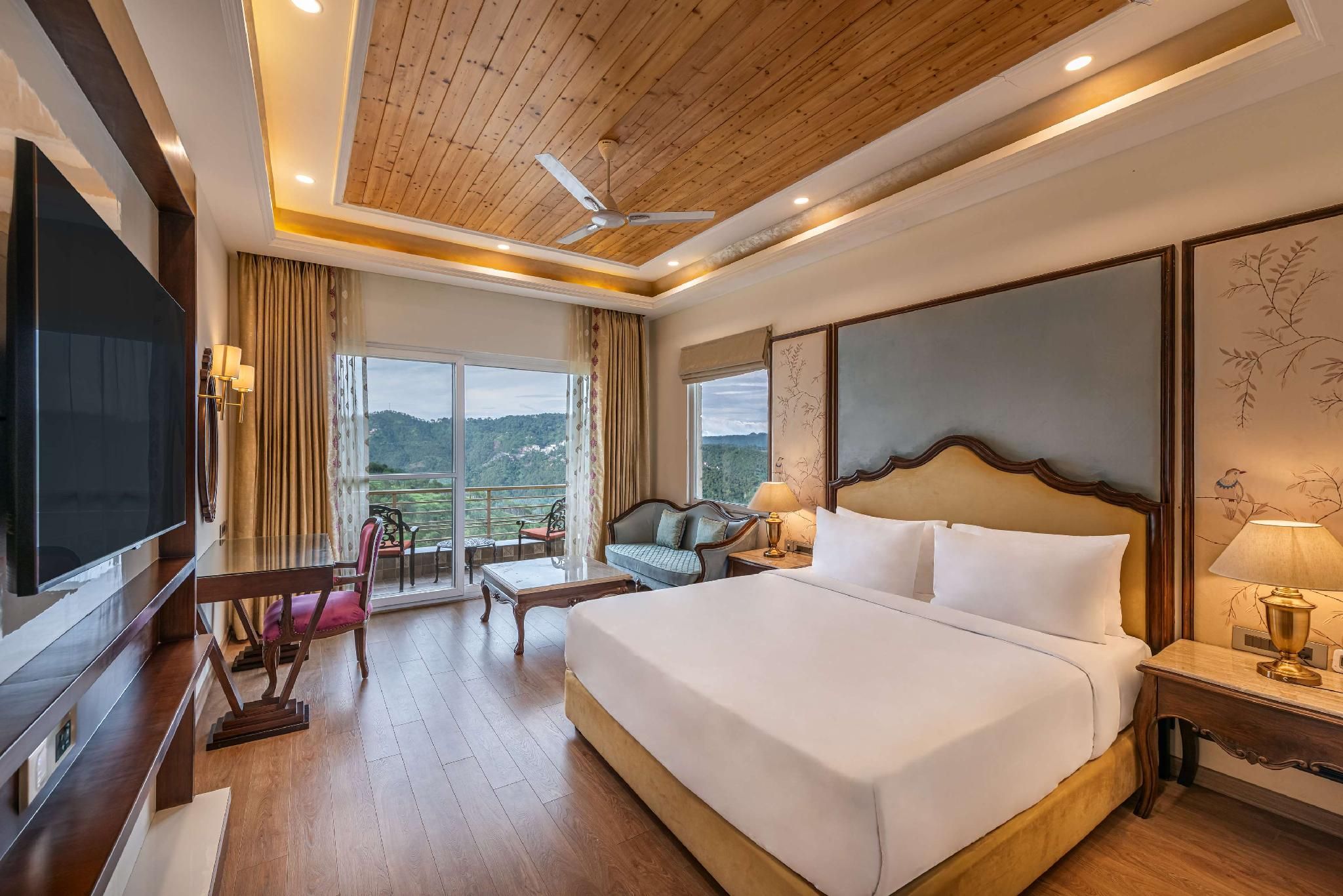 Executive Room - Valley View