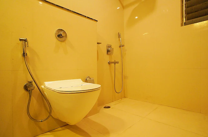 DOUBLE BED EXECUTIVE