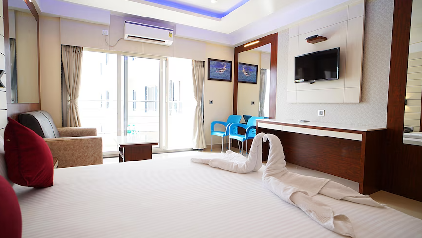 Royal Gitanjali Resort & Spa Double Bed Deluxe 4