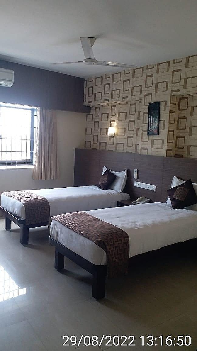 Shiva Grand By Maxistay  Deluxe Room