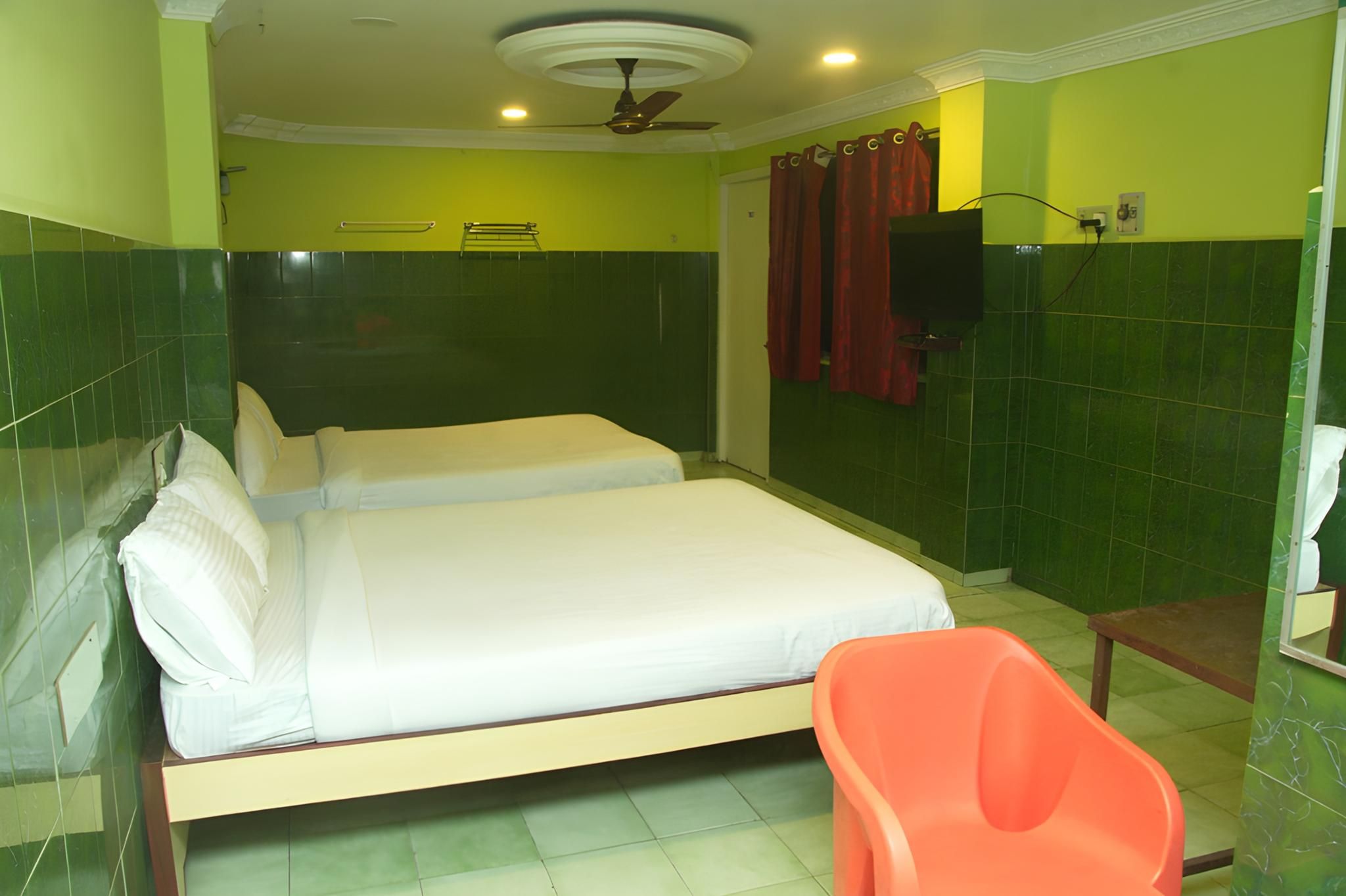 Hotel Blue Nile Pvt Ltd Triple AC Deluxe