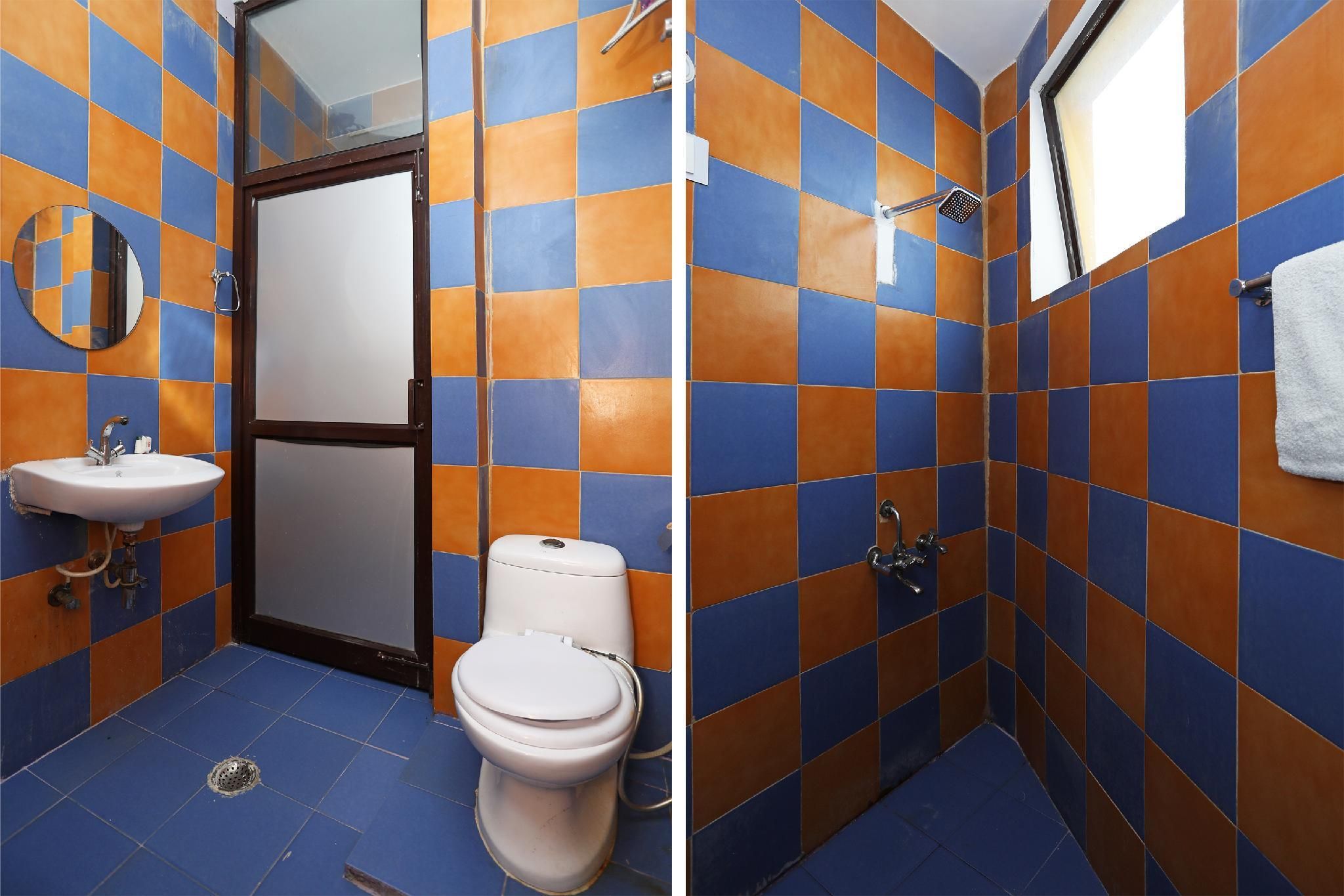 Super OYO Grand Empire Expressway Near Noida Sector 83 Metro Station Classic Double or Twin 3