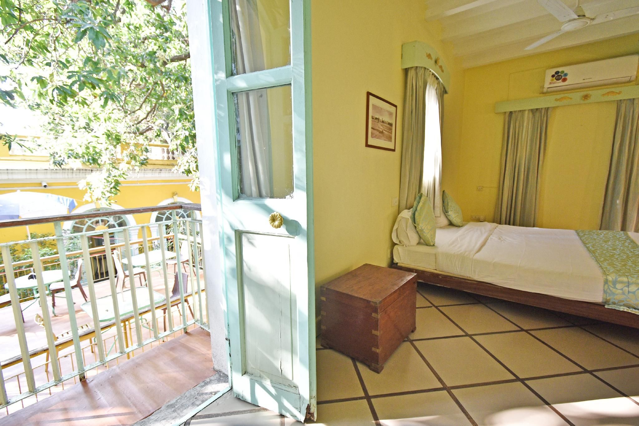 Double Room with Balcony