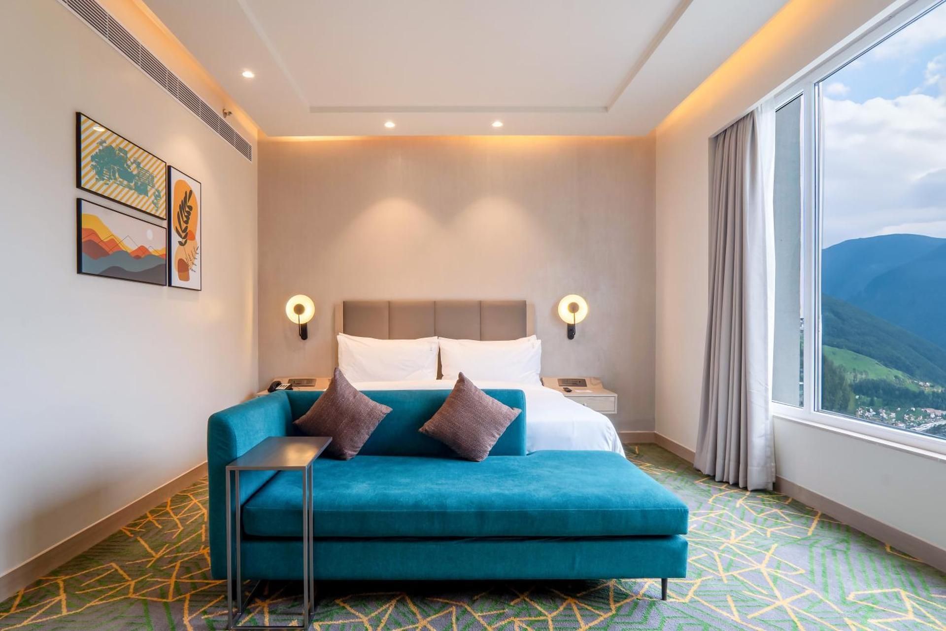 1 Bedroom Suite Smoking