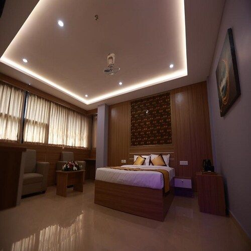 Hotel Emirates Standard Double Room 3