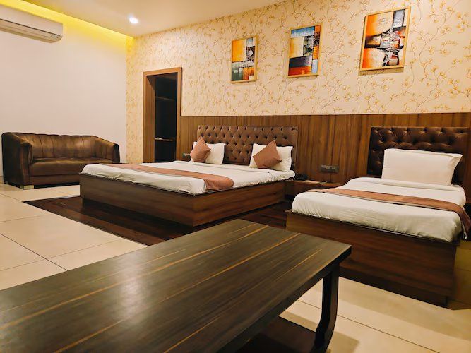 Family Deluxe Balcony Room