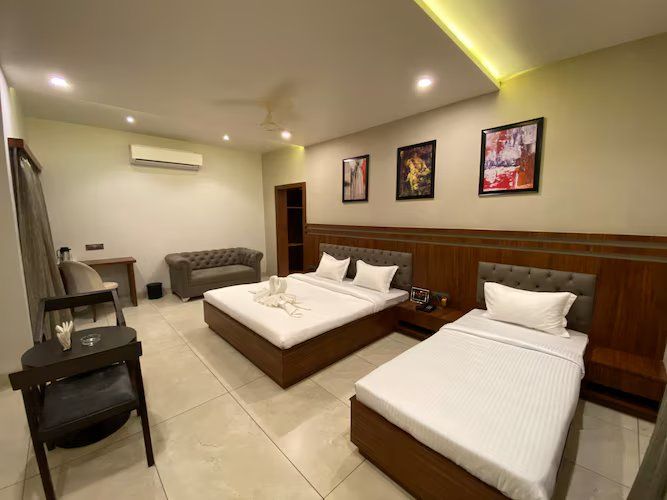 Family Deluxe Balcony Room