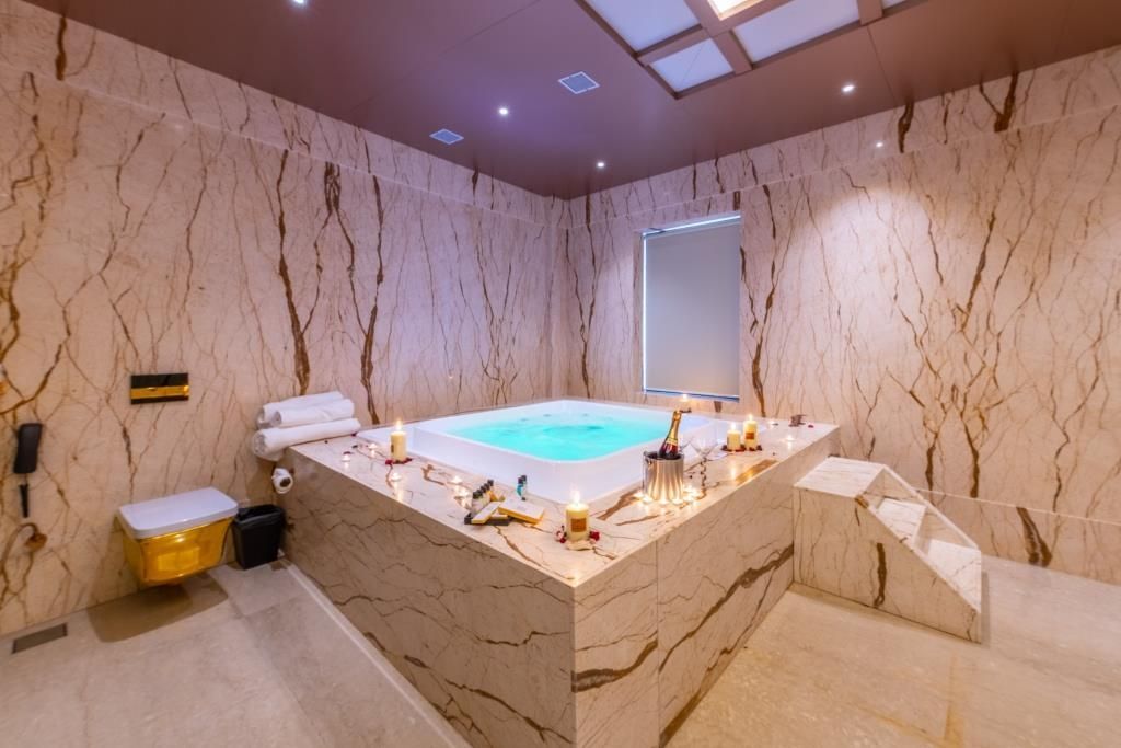 Presidential Suite