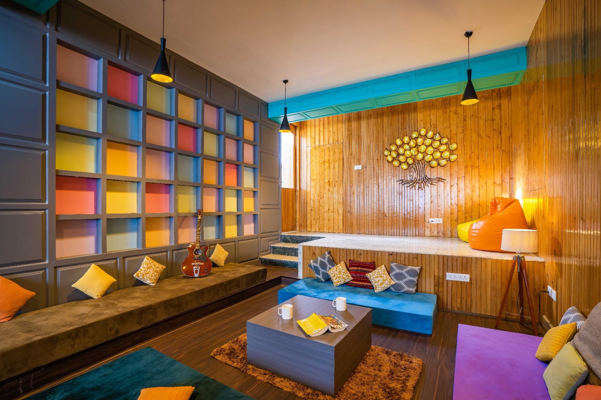 shared lounge/tv area