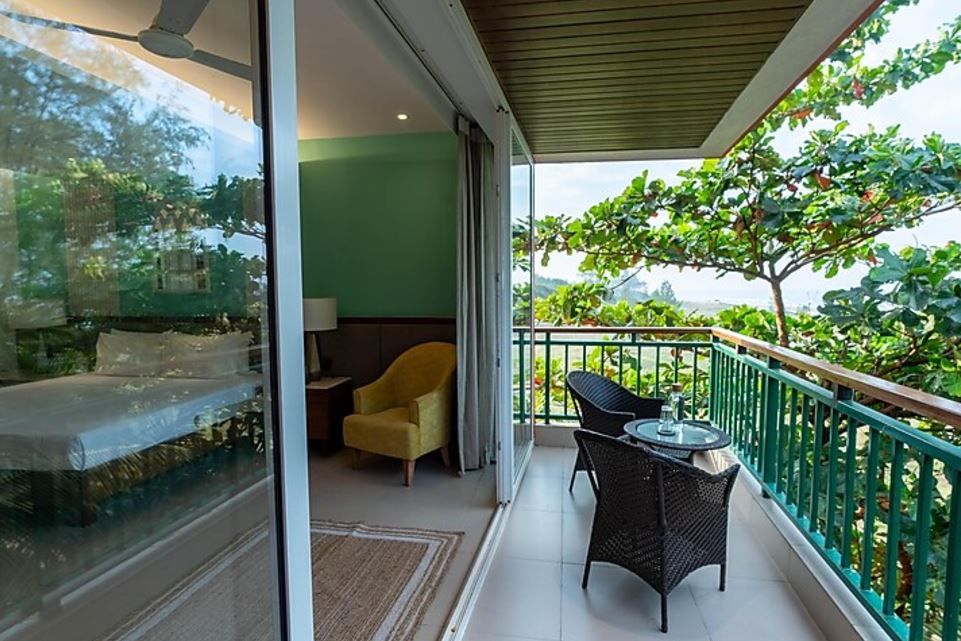 Deluxe Sea View Room