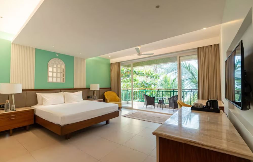 Deluxe Sea View Room