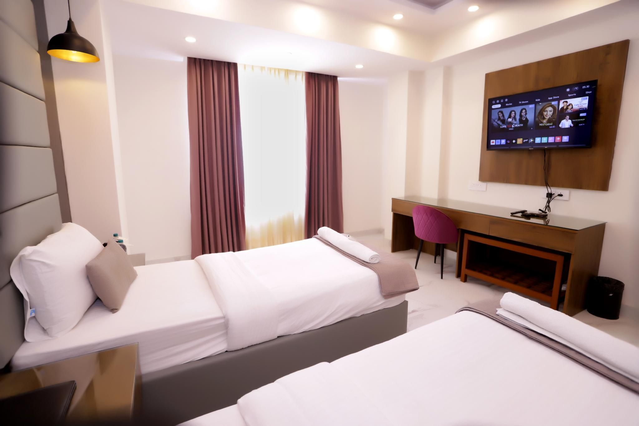 Executive Room
