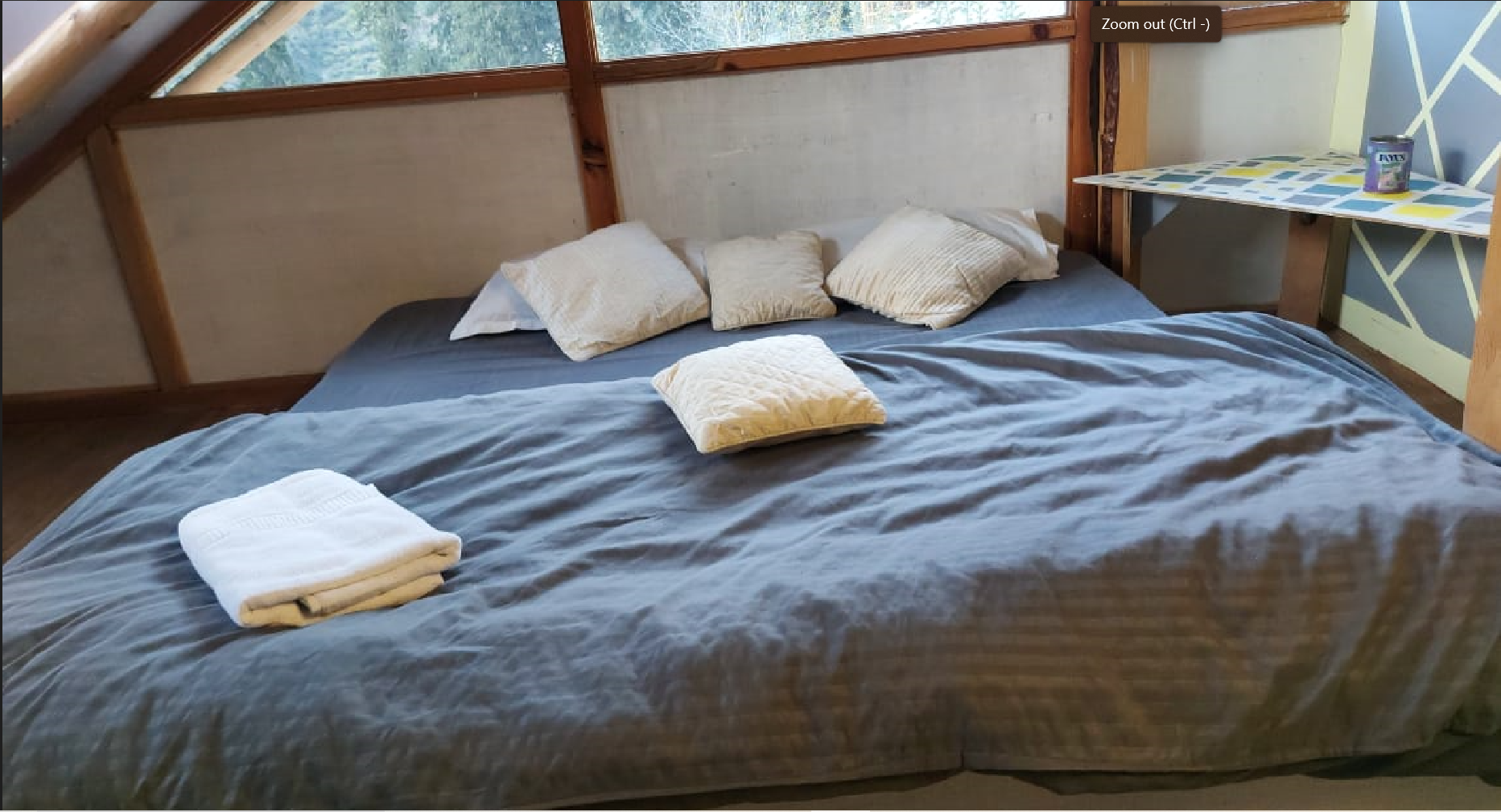 Topaz Room