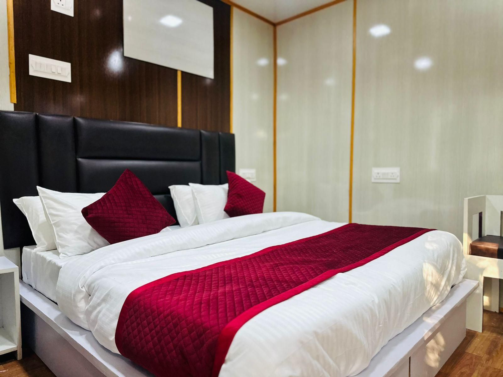 Deluxe Premier King Room