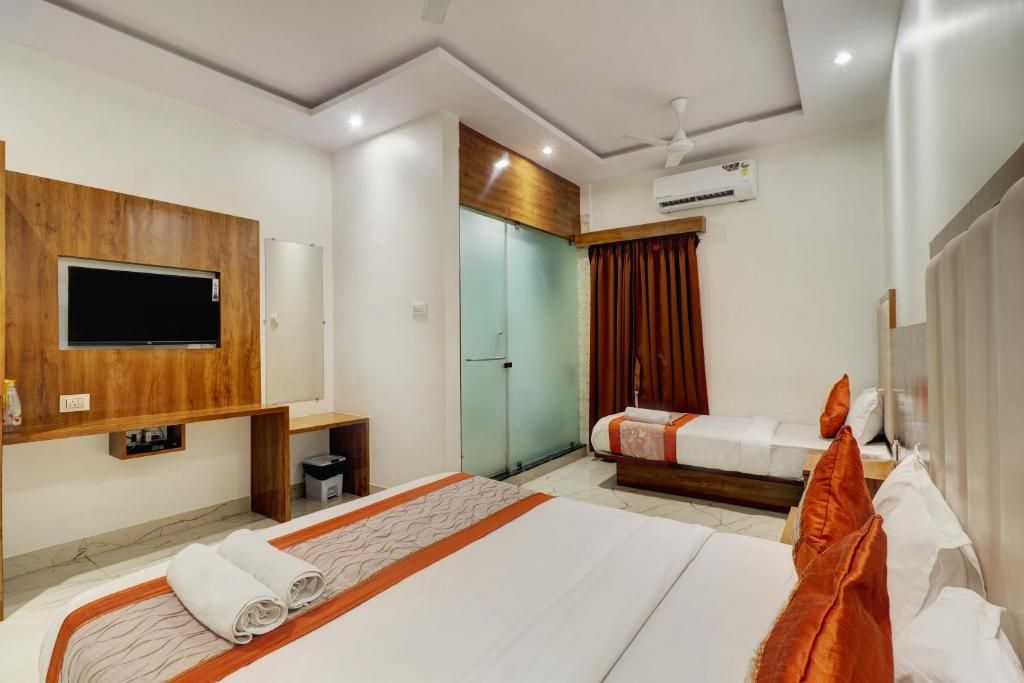 Premium Triple Room
