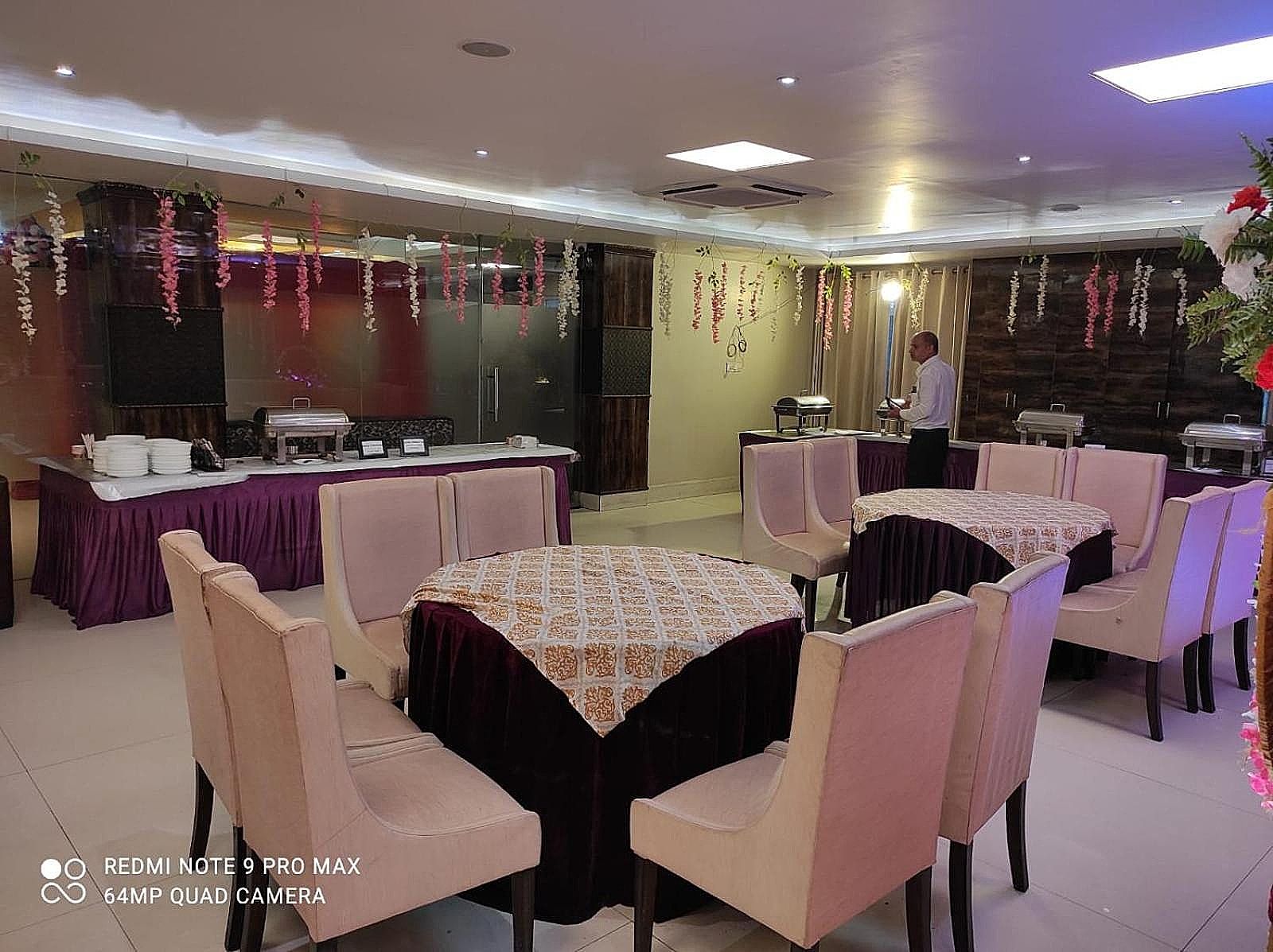 banquet hall